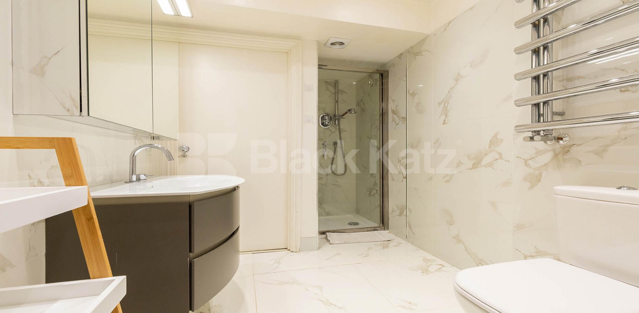 Beautiful two bedroom set in a period conversion with a garden Tufnell Park Road, Tufnell Park